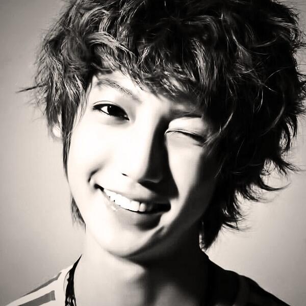 #youngmin #يونق_مين....يا زين هذا الانسان❤️💕😍