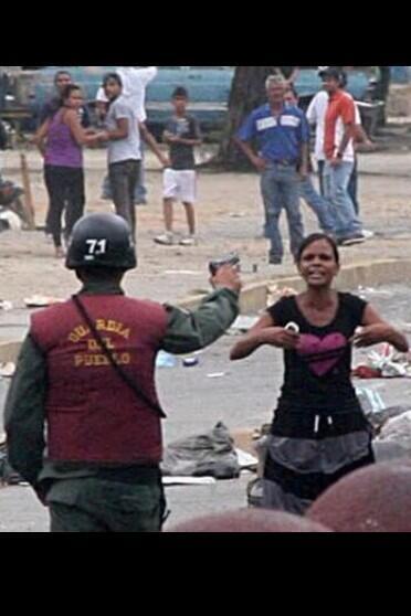 michelledmk's tweet photo. Venezuela's bloodshed and repression need to stop. This Sunday you can make a difference @CateBlanchett #SOSVenezuela http://t.co/fNqShP9zCA