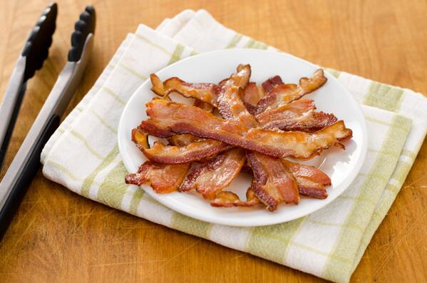 CookEatPaleo's tweet photo. How To Cook Bacon In The Oven - Cook Eat Paleo

Found at http://t.co/MRZfaT1q05 http://t.co/zEwJ8m2Lwe
