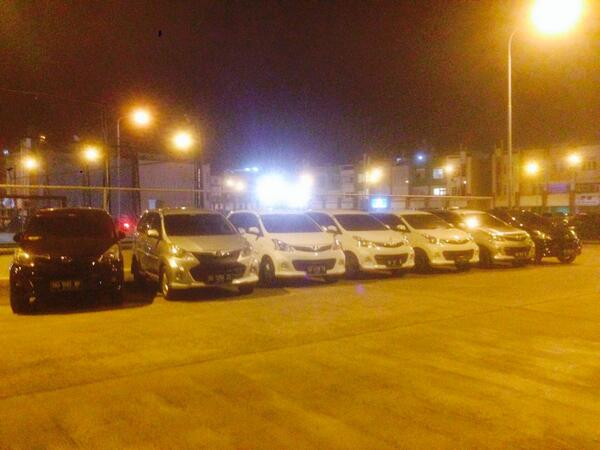 Kopdar <a href="/Velozcommunity/">Veloz Community</a> Chapter Palembang at PTC @TOYOTA_PLG