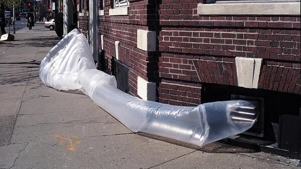 FastCoImpact's tweet photo. These $5 alien-like plastic bag tents are actually heating systems for the homeless. http://t.co/mpTntlRFuU http://t.co/vWKYkkp7v9