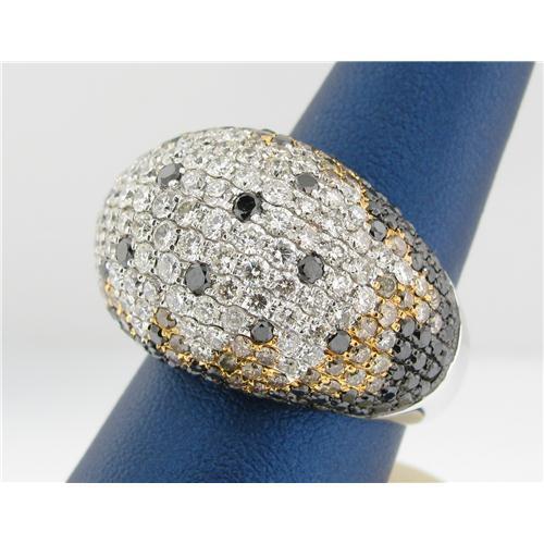 diamondringsbr's tweet photo. Pave set Multi Color Diamond Ring http://t.co/2bcHJBO4WD http://t.co/eNv42UKw4o