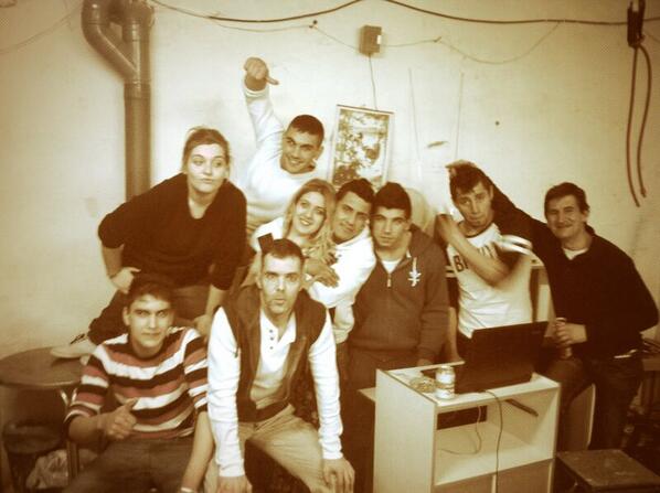 efember94's tweet image. La panda loca!