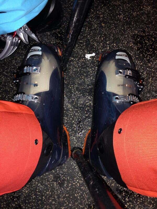 LachMurph's tweet photo. It's Mardi gras weekend at mount snow... Show your boots! http://t.co/k5XnleZTqO