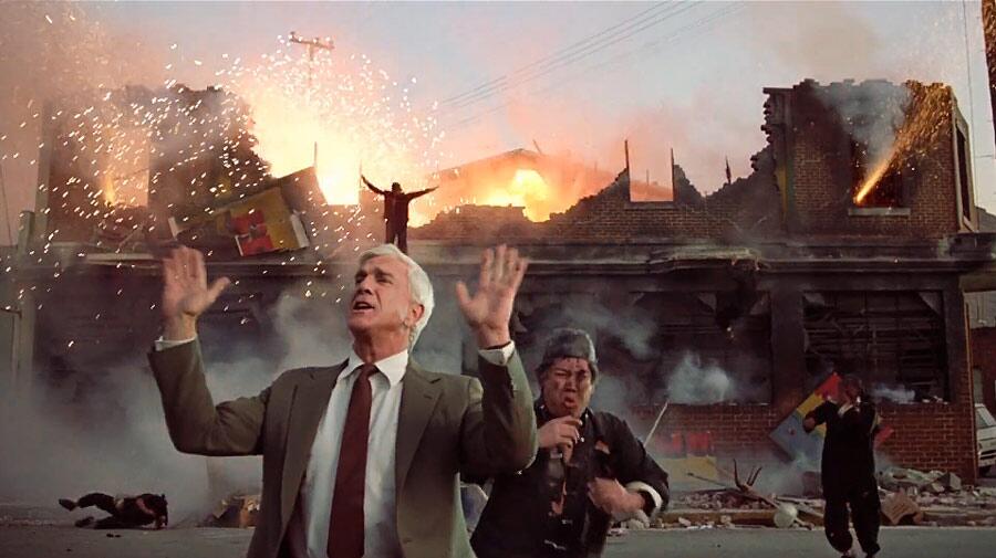 Frank Drebin on Twitter: "Nothing to see here. PLEASE DISPERSE.  http://t.co/yaJKtcsfdQ" / Twitter