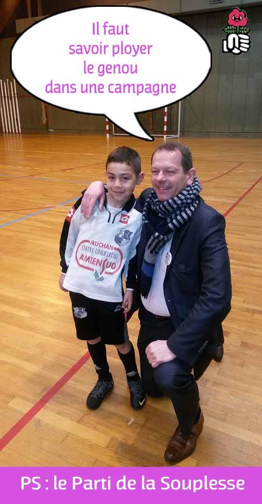 CMaisse's tweet image. PS : le parti où l'on s'agenouille ! T Bonté a fait la même chose devant le #MEDEF à #amiens #amiens2014