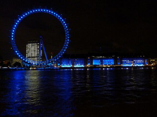 SaagarGujju's tweet image. West ham Lost.
Fulham Lost.
Arsenal lost.
Chelsea win and still on top of the table.

London will always be blue.