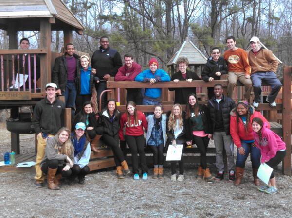 ElonLeadership's tweet image. What did you do this week? This group of amazing #Elon students participated in the #LEADProgram Tier II Retreat!