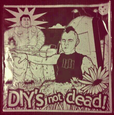 HOPSrecords's tweet photo. DIY lives on... #DIYpunks http://t.co/GioQ8kNqRm