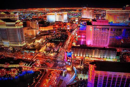_Paisajes_'s tweet photo. "The Strip" Las Vegas, Nevada http://t.co/RWbchFSZlg