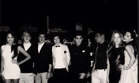 iggy (@zayntherooster) on Twitter photo 