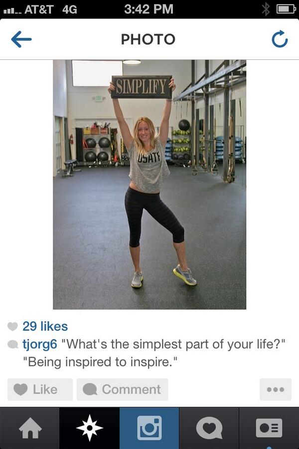 JoselynneLane's tweet photo. Follow @Tjorg6 on #instagram to follow his #simplifyproject my question is "how will u chose to simplify ur life" http://t.co/l4txqfyHYI