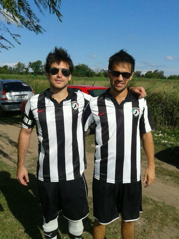 Federevinski's tweet photo. Gracias por tanto @CaceresCalu http://t.co/0hM6lizZjO