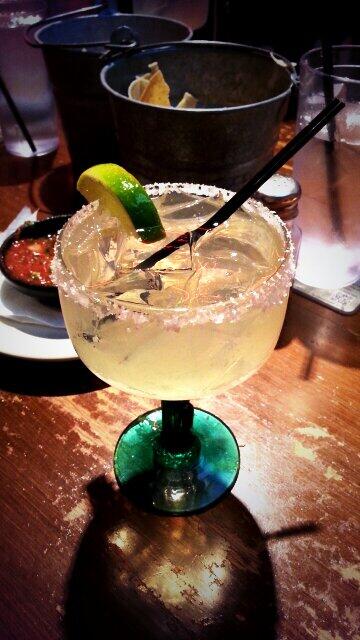 Let the Saturday festivities begin :) #littlefive #tijuana #margaritas #gettingwasted @icecreamMan89 @shawnL30