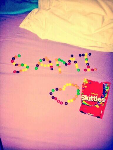 SaraSlimani's tweet image. #Skittles #samifact #saminator