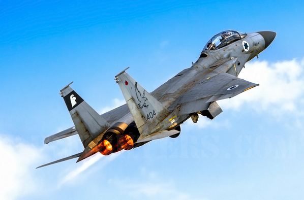 SpeedBagOnKirby's tweet photo. "@DailyJetPorn: F-15B Eagle http://t.co/bgp8F2KC7x"