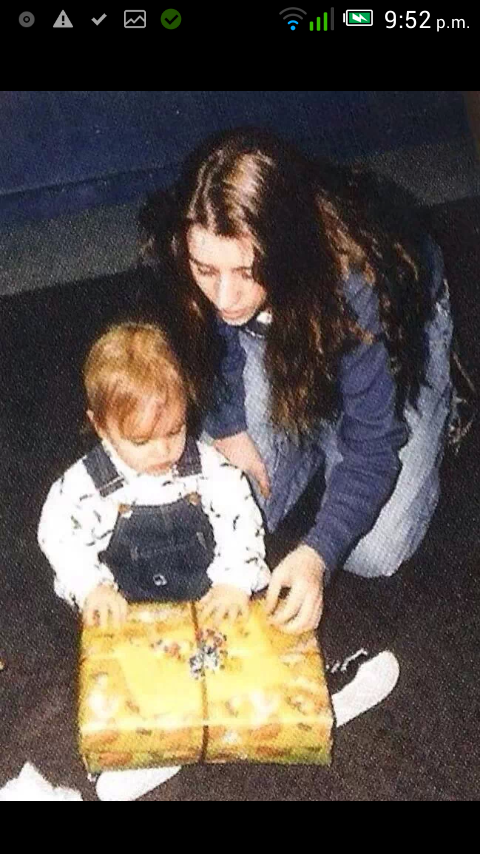 PvVertiz's tweet photo. @justinbieber 
Happy Birthday 
I LOVE U!!!!!  <3 http://t.co/oKj1UPxuTr