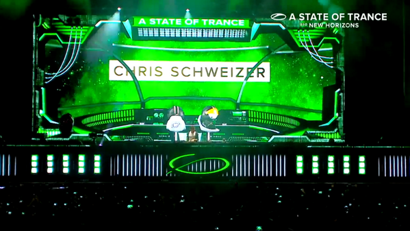 jesdan24's tweet photo. #ASOT650AR now!! http://t.co/OshllNywN4