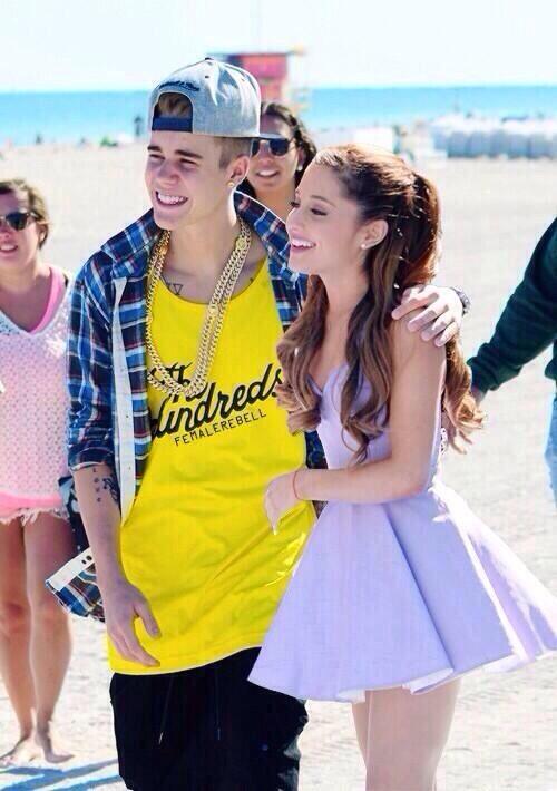 Ariana (@imcginaticn) on Twitter photo 