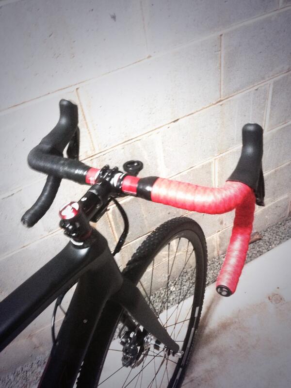 GarryMillburn's tweet image. Two tone bar tape #belikesven