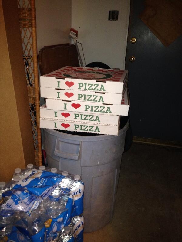 campusfirewatch's tweet photo. 4 actors. 7 crew members. 4 support. 11 hours and 10 pizzas later. #alarmingtruth http://t.co/dBAf4WEm59