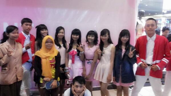 Nuvenus_dc's tweet photo. with @SPARKLee_dc http://t.co/uBHN1t9UCr