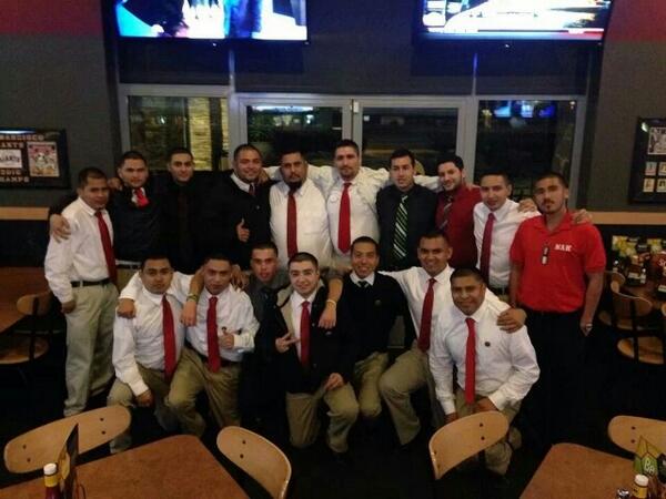 montereynaks's tweet image. Good food and great company with the bros and little bros. #nak #xichapter #csumb #brotherhood #montereybay