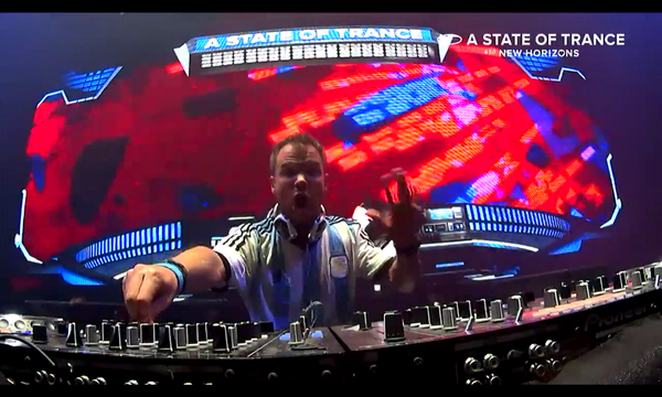 jesdan24's tweet photo. #ASOT650AR  yeah!!!!!! http://t.co/9lNKKi2NLY