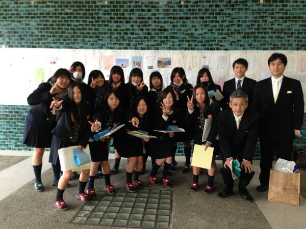 sketch4444's tweet photo. 昨日は楽しかった！( ☆∀☆)
卒業おめでとうございます！ http://t.co/GqprVNEfcW