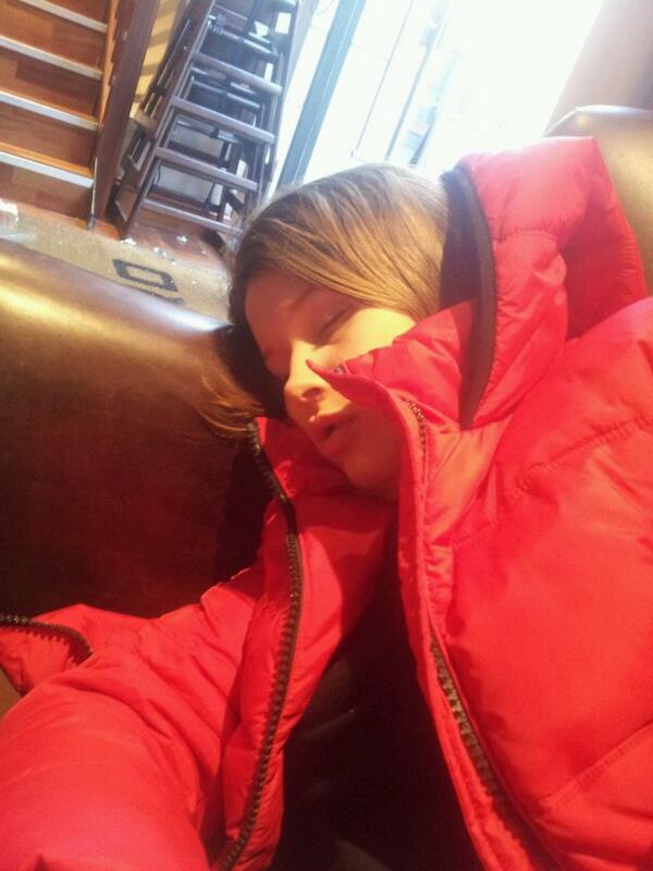 damesontour's tweet photo. Someones exhausted #cardiffjailbreak http://t.co/i8bBNpjEiE