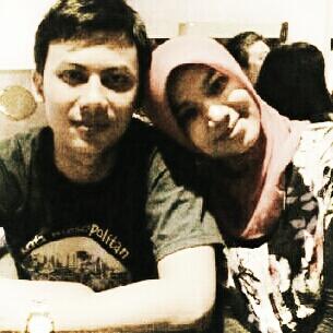 okimeisanto's tweet photo. Happy birthday syg @widyawidamalia d lancarkan semua hajatnya.tmbh sbr&amp; inget  alloh d dekatkan dg jodohnya.i love u http://t.co/FJ23jxgiqy