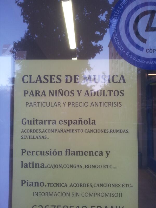 worizon's tweet photo. ¿Ofreces clases de música? Con nuestros buzones hazlo comodamente desde tu casa y conecta al instante con vecinos. http://t.co/APoxs3g2fn