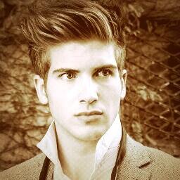 Joseph_Graceffa's tweet photo. JoeyValintino @JoeyGraceffa http://t.co/OSiujCD44E