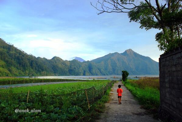 Long walk to freedom. #bali senja ini