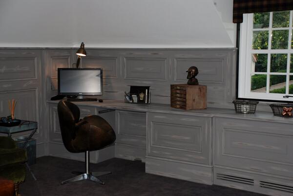 AlbanInteriors's tweet photo. Hide away desk within panelled cabinets to Cinema Room http://t.co/MpYBVb54tF