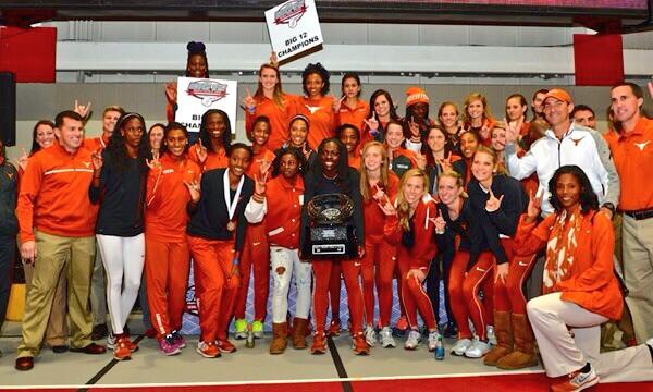 KP_PoleVault's tweet image. 2014 Indoor champions!! #USATF #big12champs #Nike #TrackNation #LonghornNation #HookEmHorns #hornsillustrated #Texas