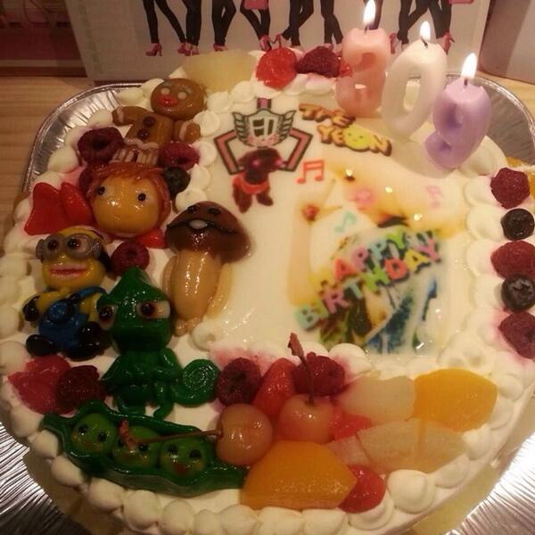 _taegangster's tweet photo. Cake from J-SONEs for Taeyeon 's Birthday! cr/ astrodice0130 
http://t.co/hUOUFsF9vO