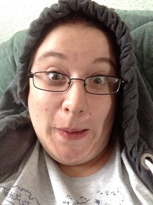 the_cat2000's tweet image. @SarahMillican75 Until I saw you on #SNT I didn't see how much like my cuz u are! #samepersonality #samemannerisms