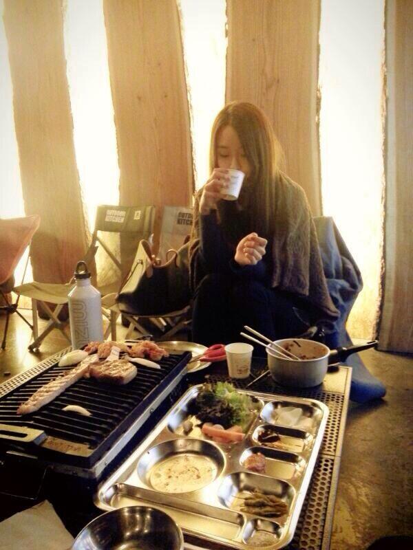 BhucpV9CEAA8_15.jpg:large