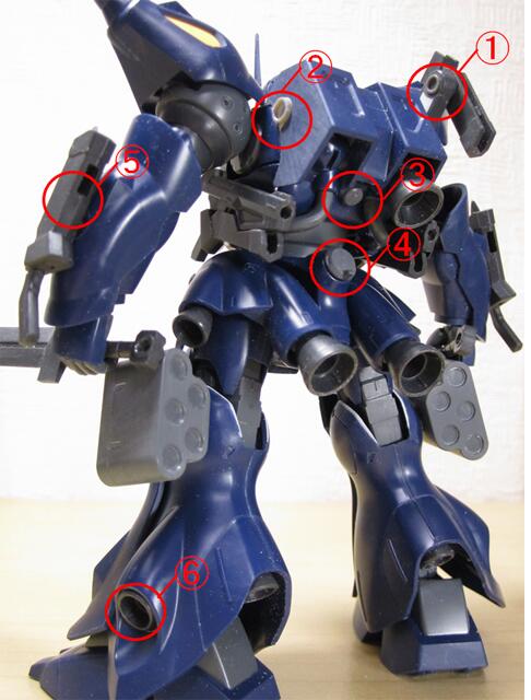 ｆｌｙ V Twitter ケンプファーアメイジングまだまだ細部を進行中 背部武装支持架の 穴埋めと 基部の成形 背面の小バーニアを給油口ハッチっぽく変更 腰部背面武装架の成形 下腕にナイフを装備 脛側面バーニアを別パーツ化して奥行きのある形状に変更