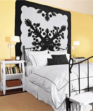 BeddingExperts's tweet image. Hanging a 'graphic' quilt on the wall behind your bed - Yay or Nay?! (Source: bit.ly/MAUtGh)

#bedroom