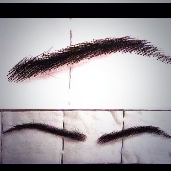 Really, cannot bleve did 1. Lace eyebrows 😳😂😂