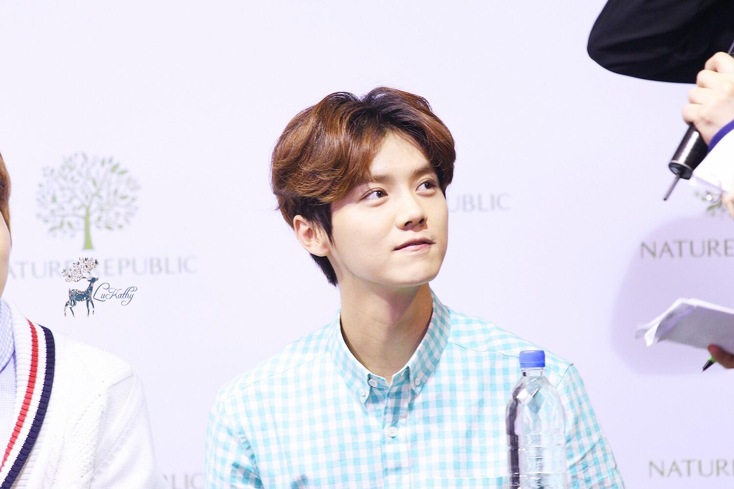 [FANTAKEN] 140301 Nature Republic Fansign in Hong Kong [22P] BhvMXZGCYAARPPm