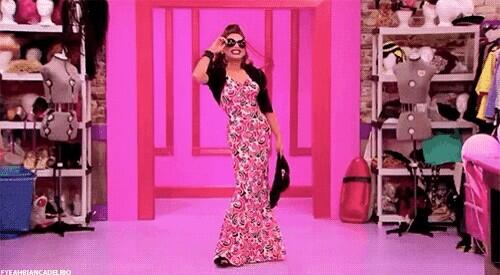 ChristiAdele's tweet image. "@TheBiancaDelRio: Tomorrow night! #rpdr #season6  #grouptwo http://t.co/0wWKlShC9l" 👑💄👗👠