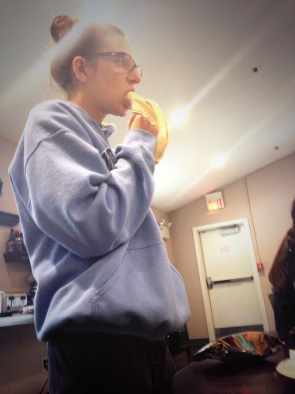 URI Banana Eaters tweet media