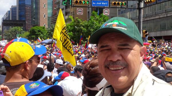 ChuoTorrealba tweet picture