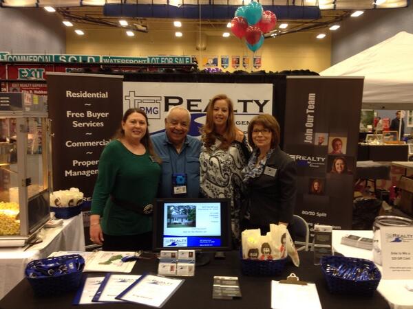KandyMoore's tweet photo. http://t.co/enRaIYNStl