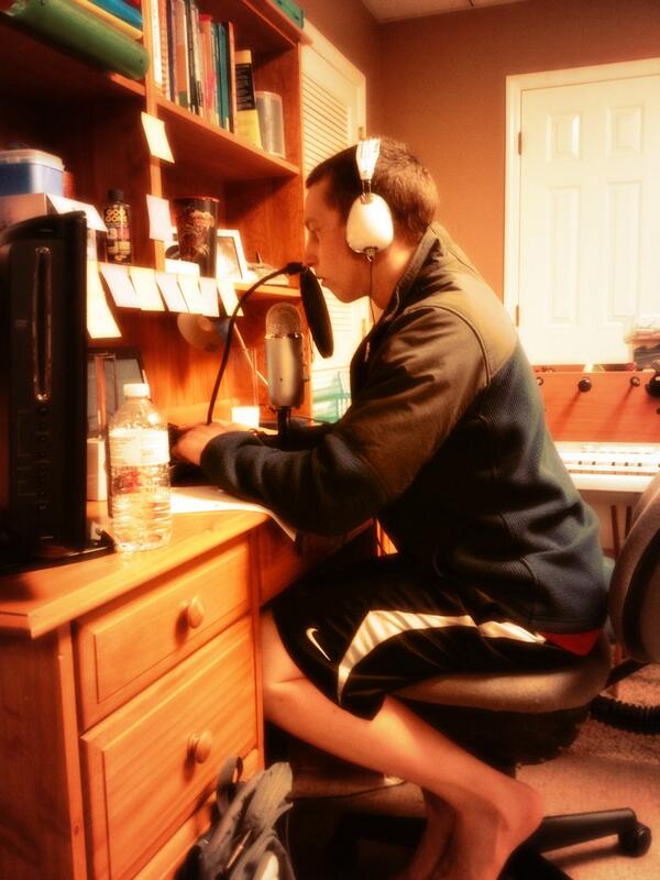 TimofiStanger's tweet image. Working with @FakeMrEdwarrrrd on a freestyle for the album