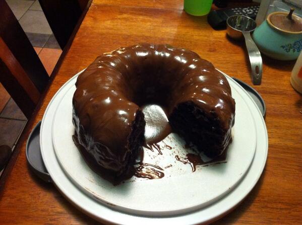 Bello_Incubo927's tweet image. Ya Girl is a BEAST!!! #FinishedProduct #ChefFlow #GetLikeMe #ChocolateCakeFromScratch Fuck a box cake!! 😏👍