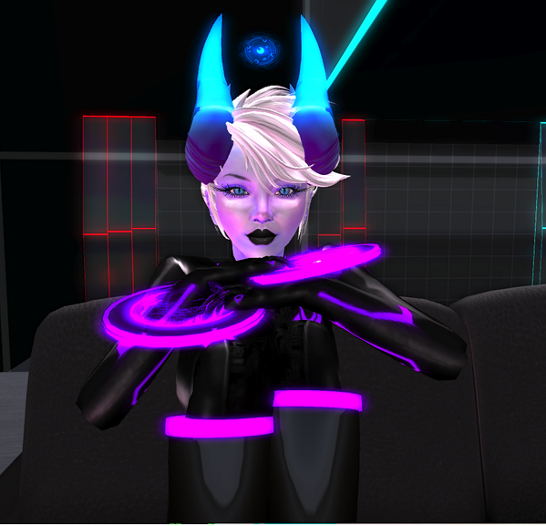 Rinzler_Riot's tweet photo. #Tron #boxleitnerbruce #SecondLife http://t.co/31MgTODG8f